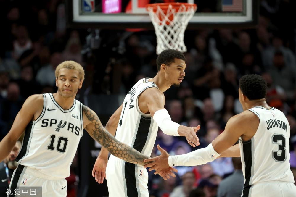 力的新星或 力的新星或