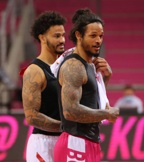 的双重自律 的双重自律